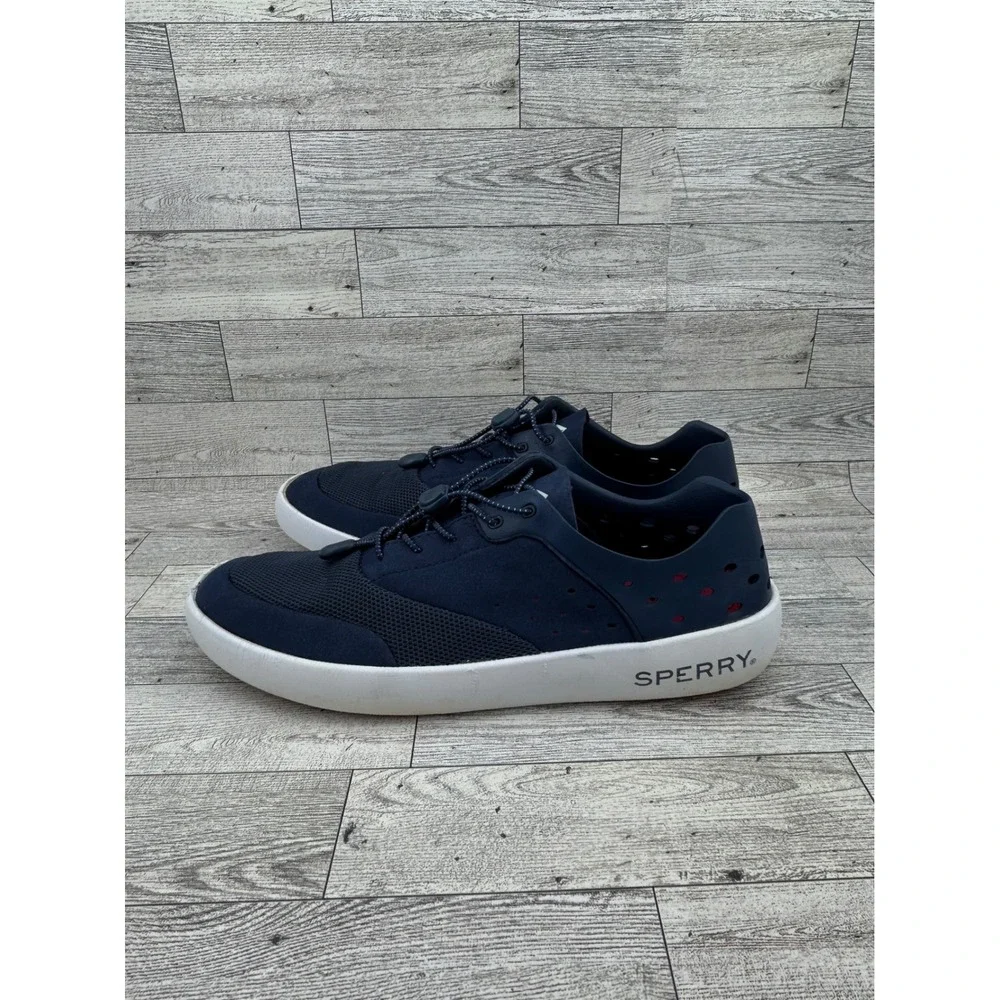 Sperry 7 SEAS 3-Eye Men Navy Blue Water Resistant Boat Shoes STS17592 Size 9